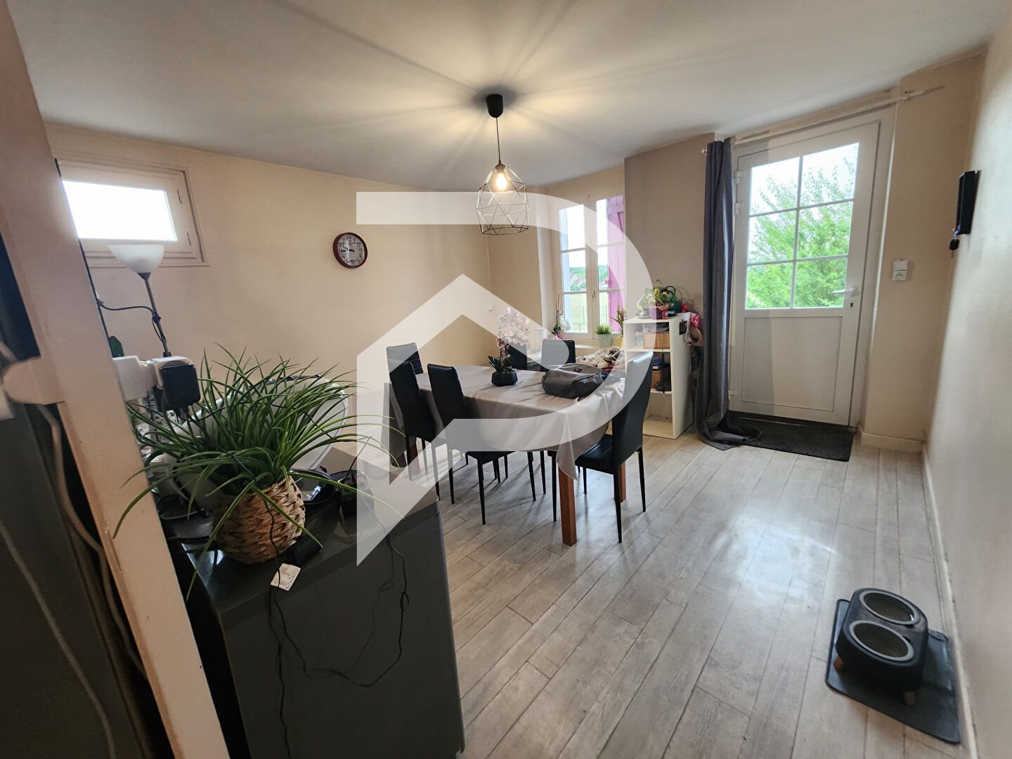 Appartement à louer, 64m², Artix