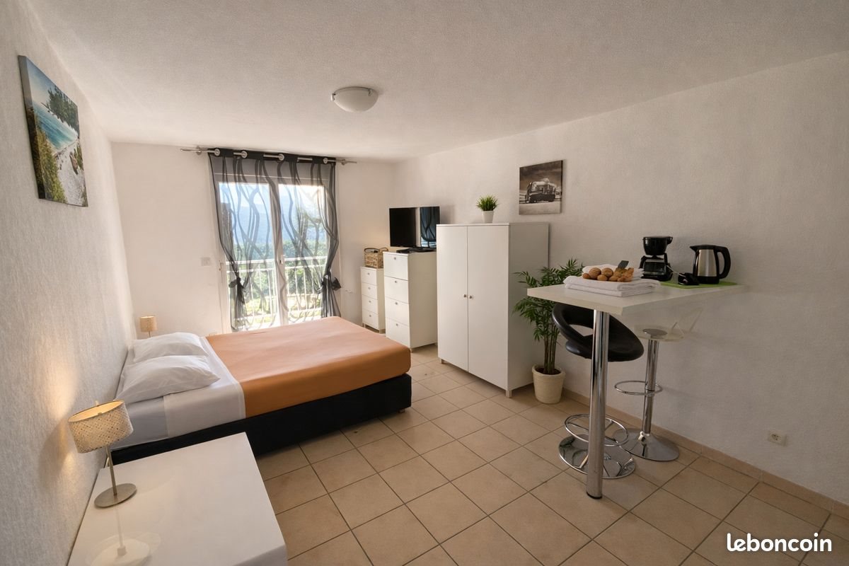 Appartement à louer, 22m², Signes