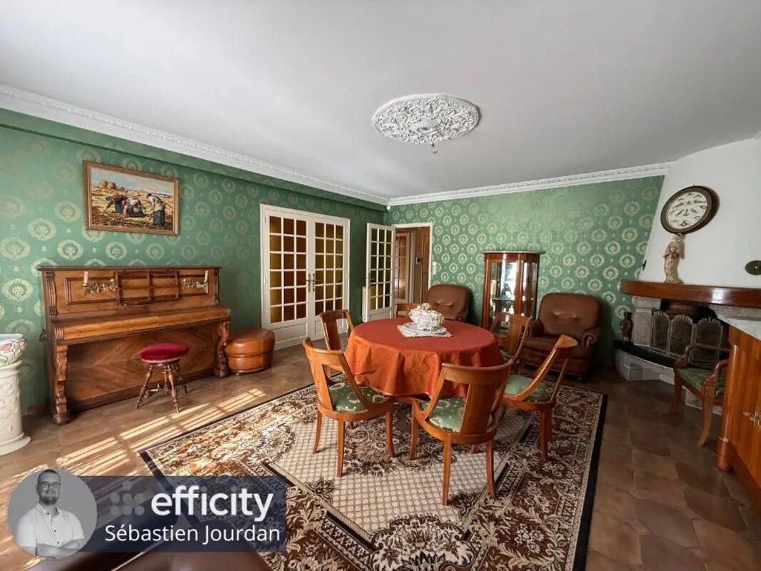 Maison à vendre, 242m², La Guerche-de-Bretagne