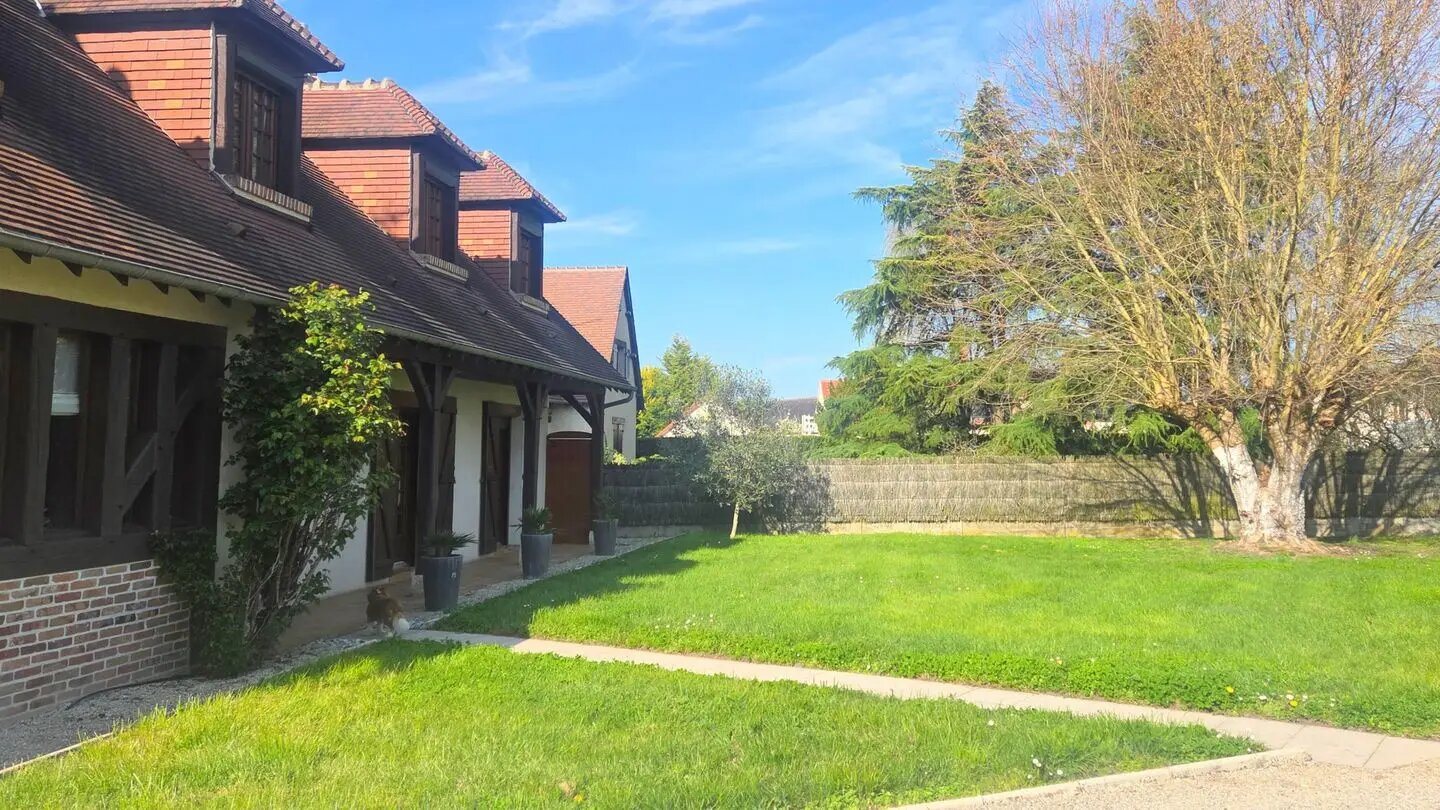 Maison à vendre, 260m², Romorantin-Lanthenay
