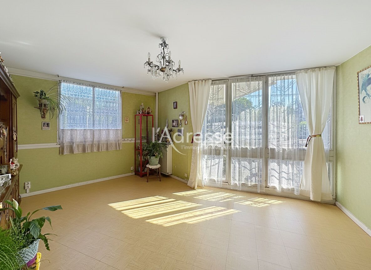 Appartement à vendre, 77m², Chelles