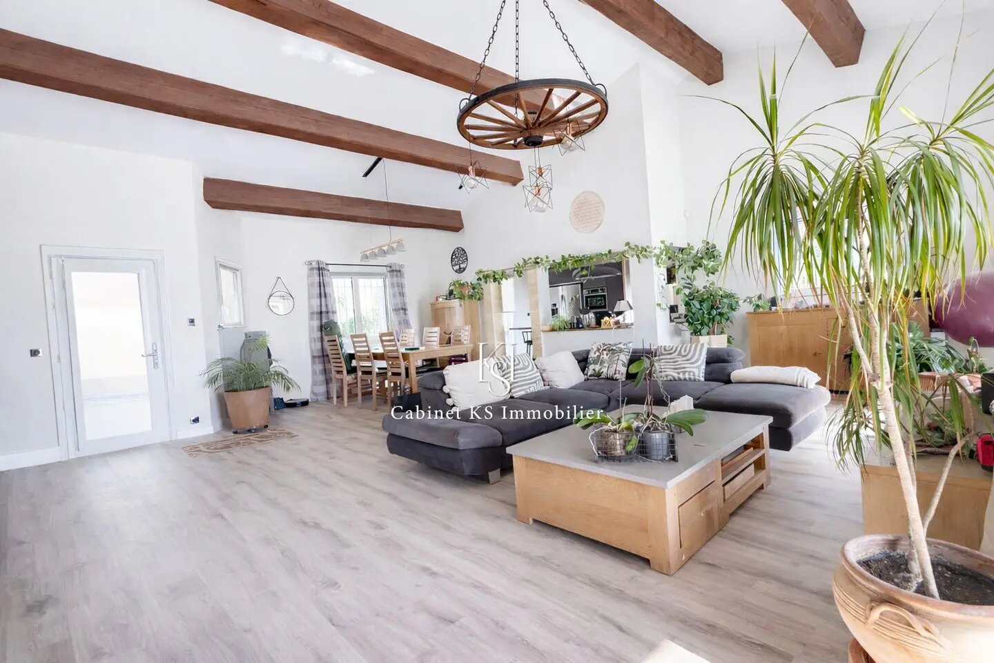 Maison à vendre, 277m², Châteauneuf-le-Rouge