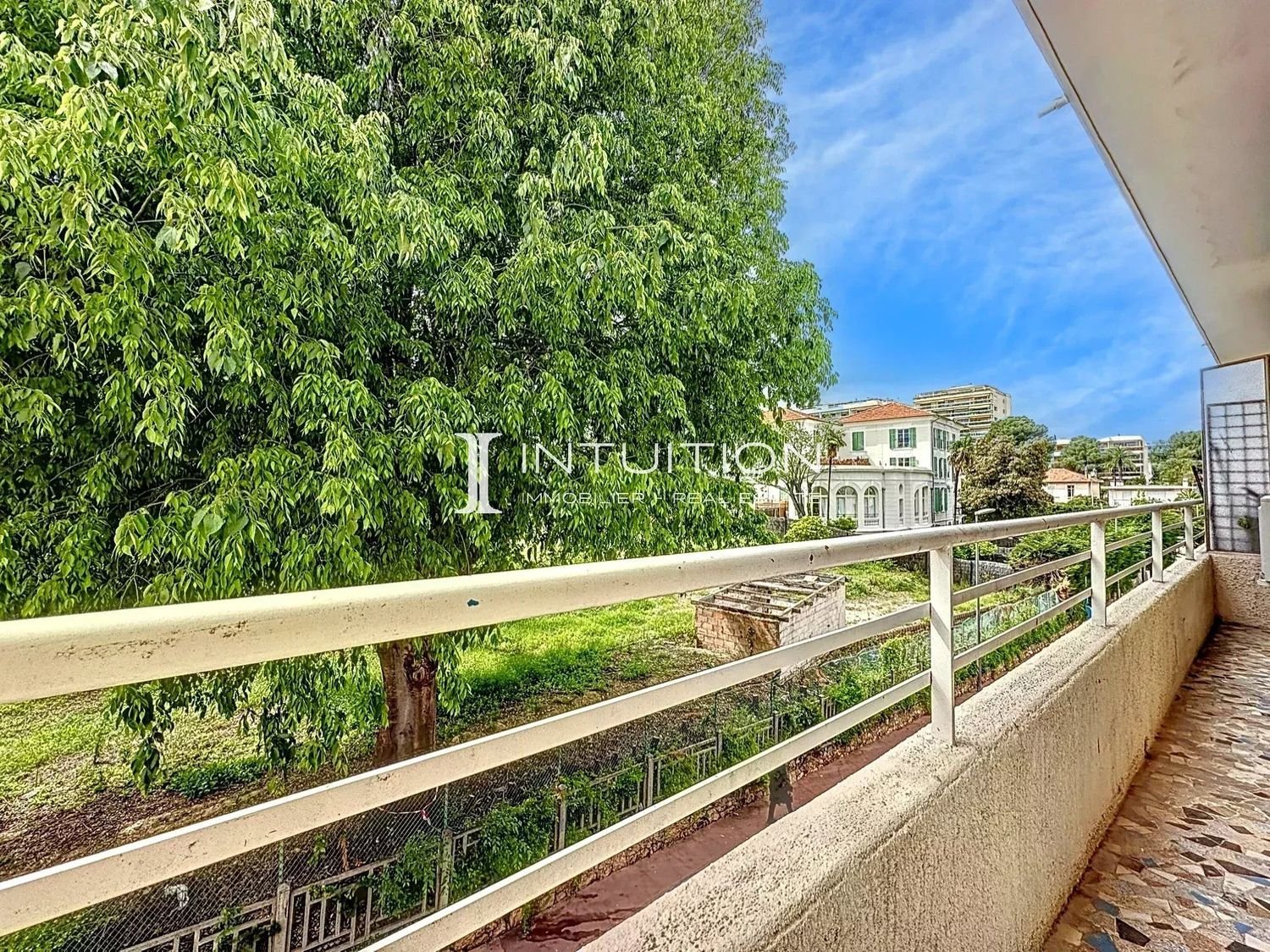 Appartement à louer, 48m², Cannes