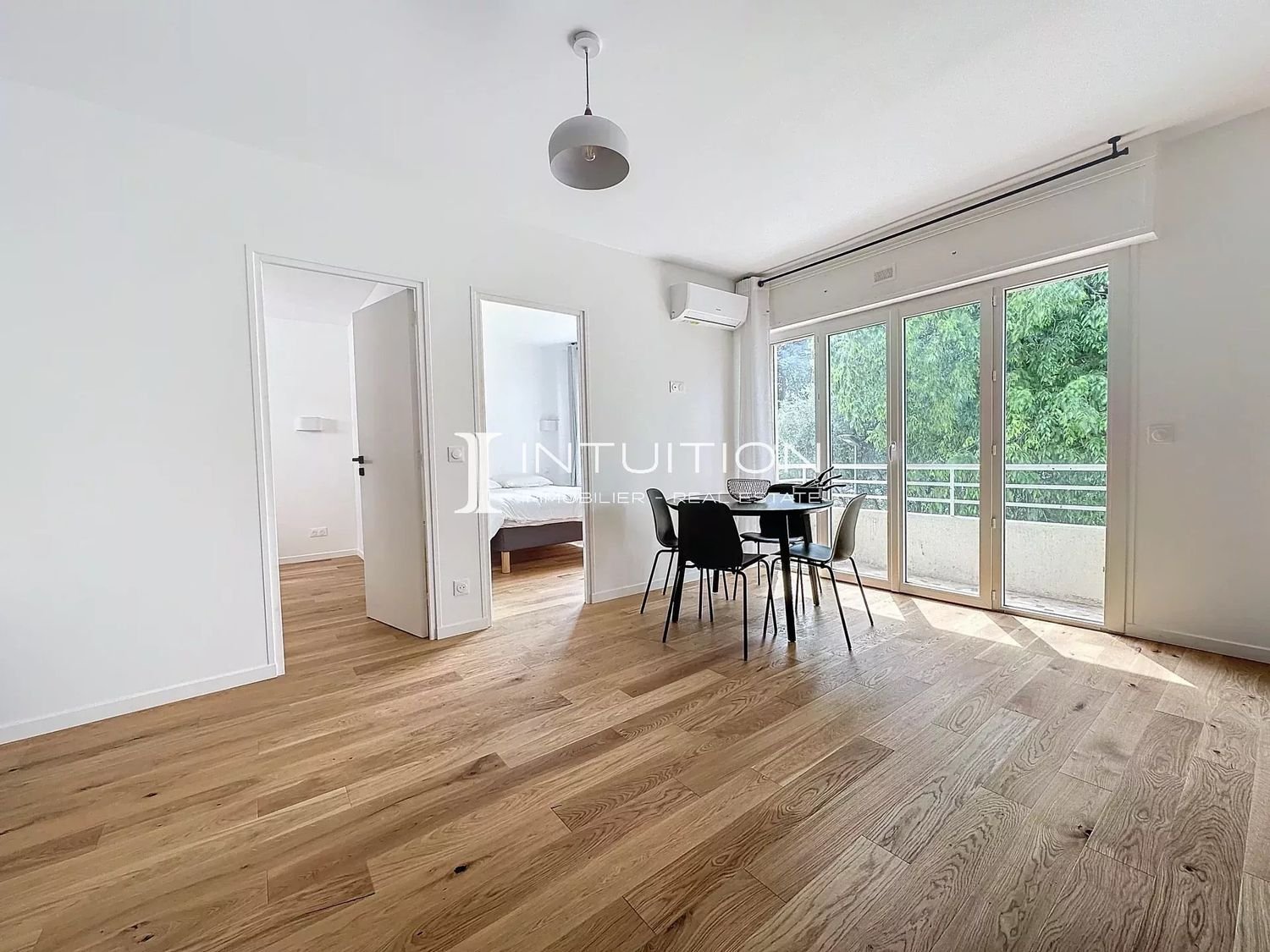 Appartement à louer, 48m², Cannes