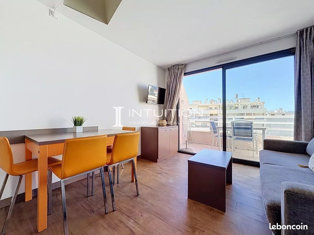Appartement à louer, 26m², Cannes