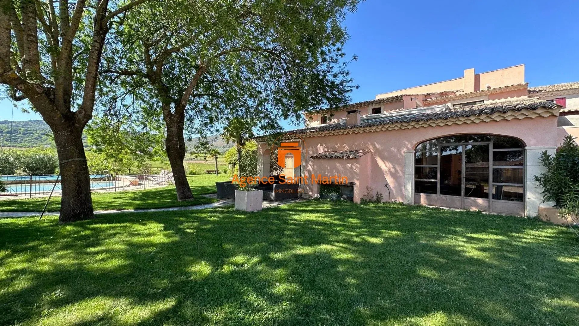 Maison à vendre, 644m², Alba-la-Romaine