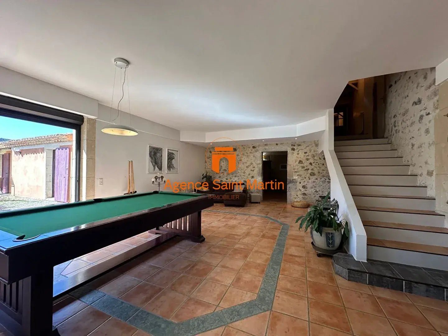 Maison à vendre, 644m², Alba-la-Romaine