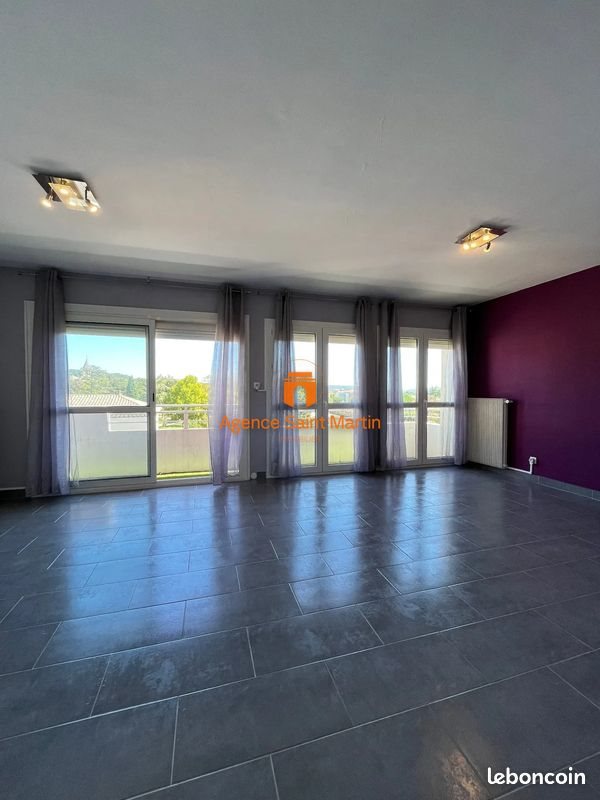 Appartement à louer, 76m², Donzère