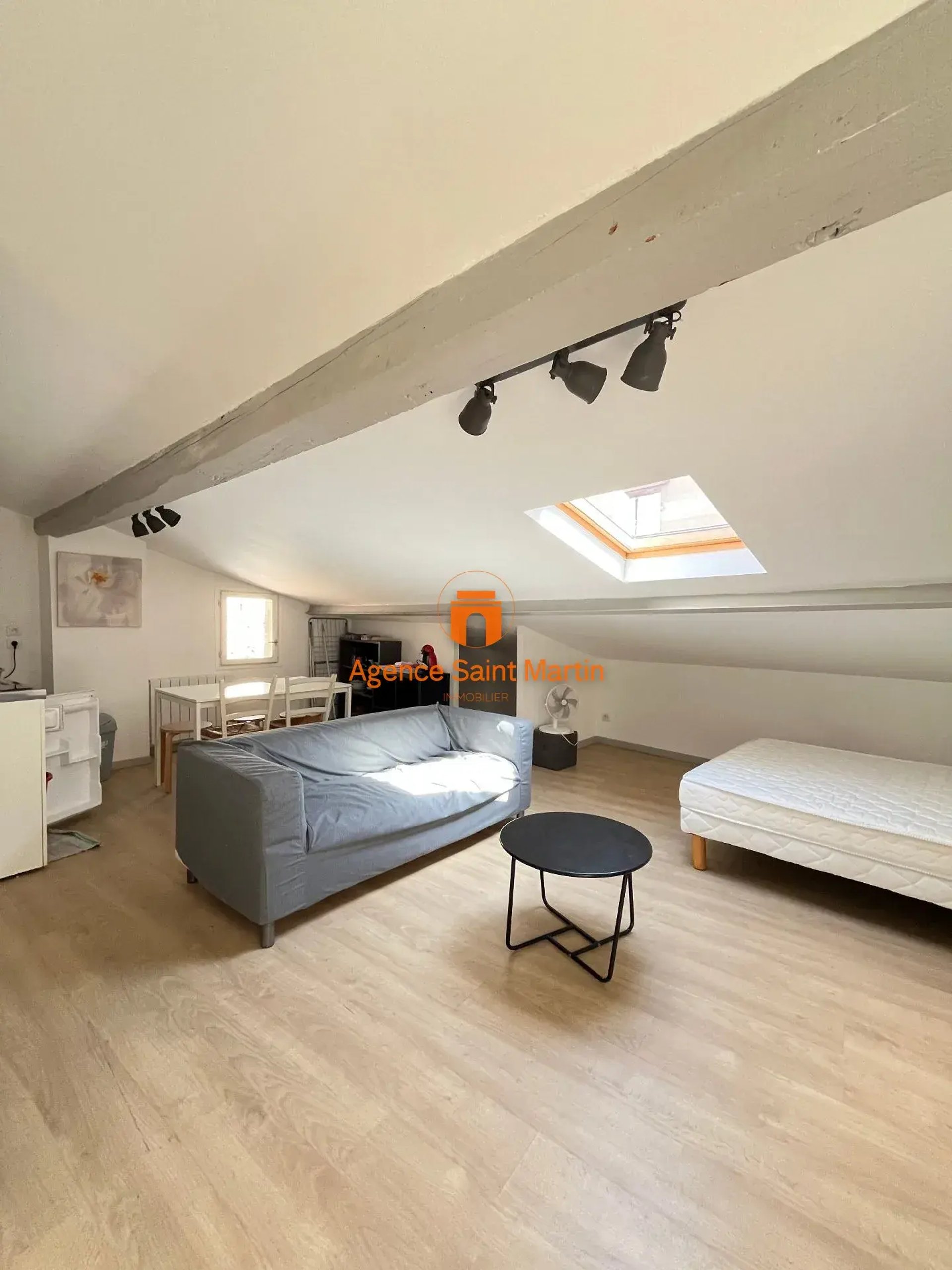 Appartement à louer, 18m², Montélimar