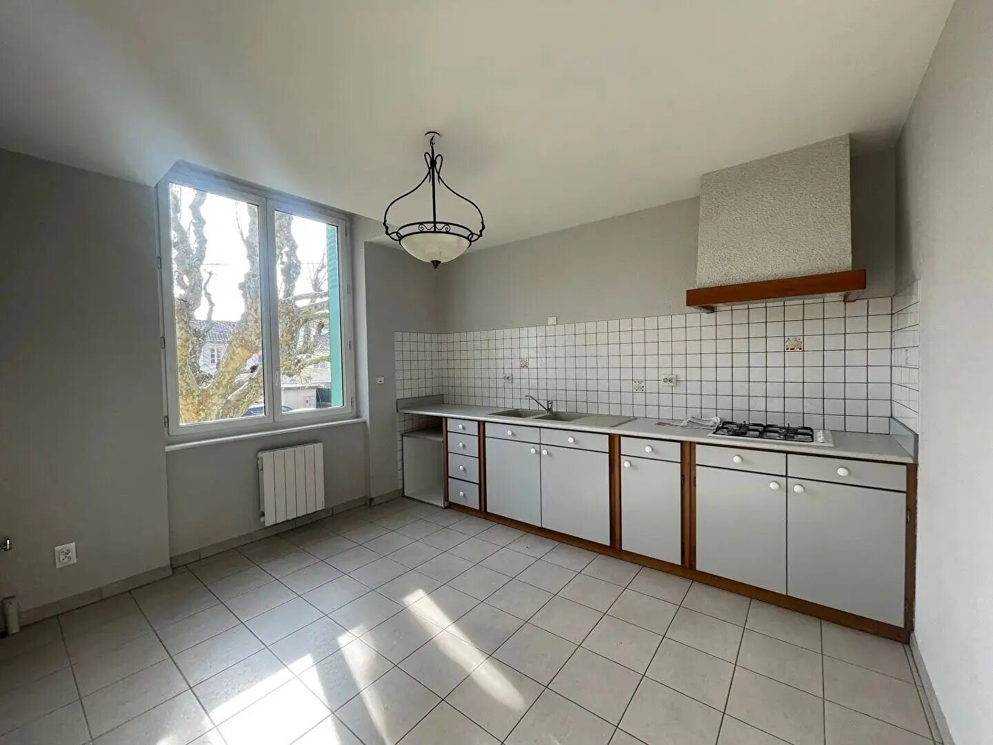 Maison à louer, 83m², Montélimar