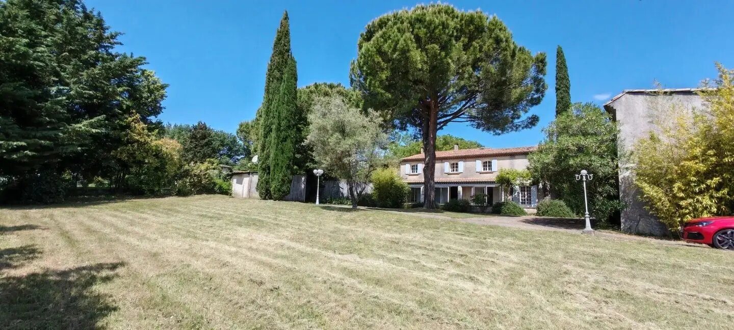 Maison à vendre, 200m², Montboucher-sur-Jabron