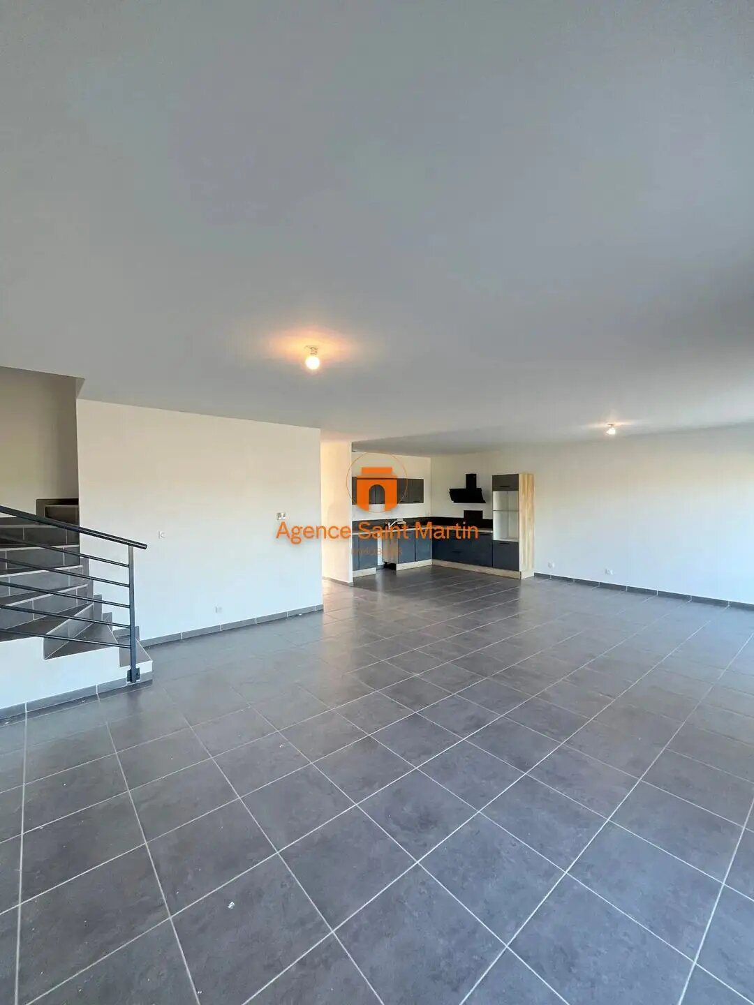 Maison à louer, 106m², Montélimar