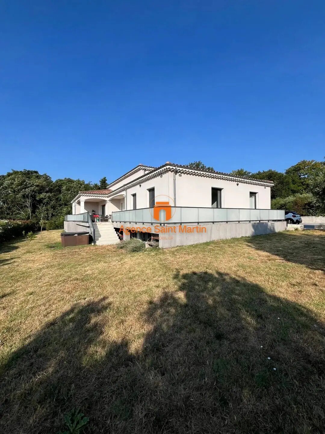 Maison à louer, 313m², Montélimar