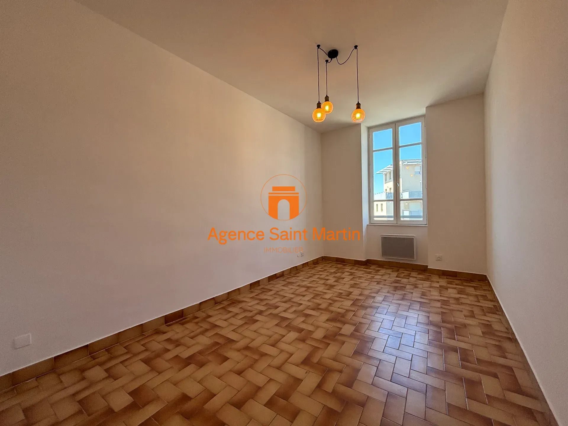Appartement à louer, 61m², Montélimar
