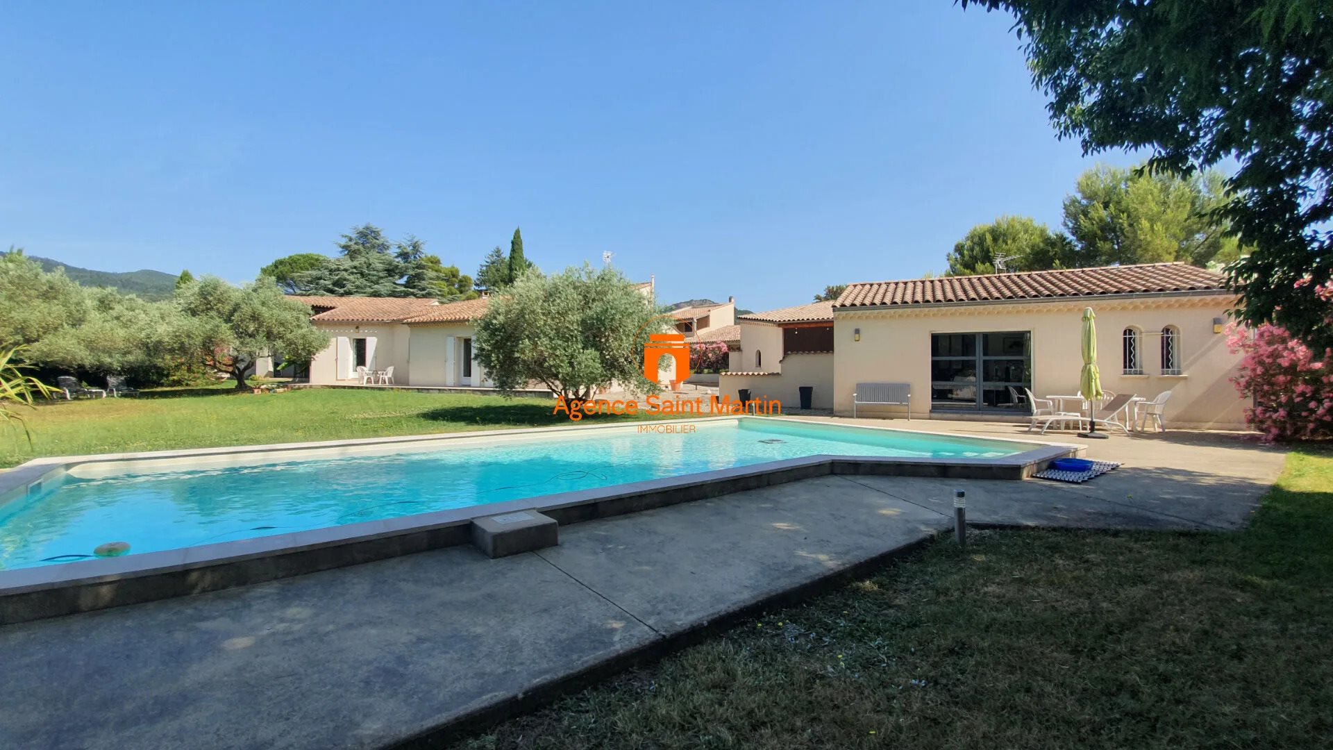 Maison à vendre, 220m², Rochemaure