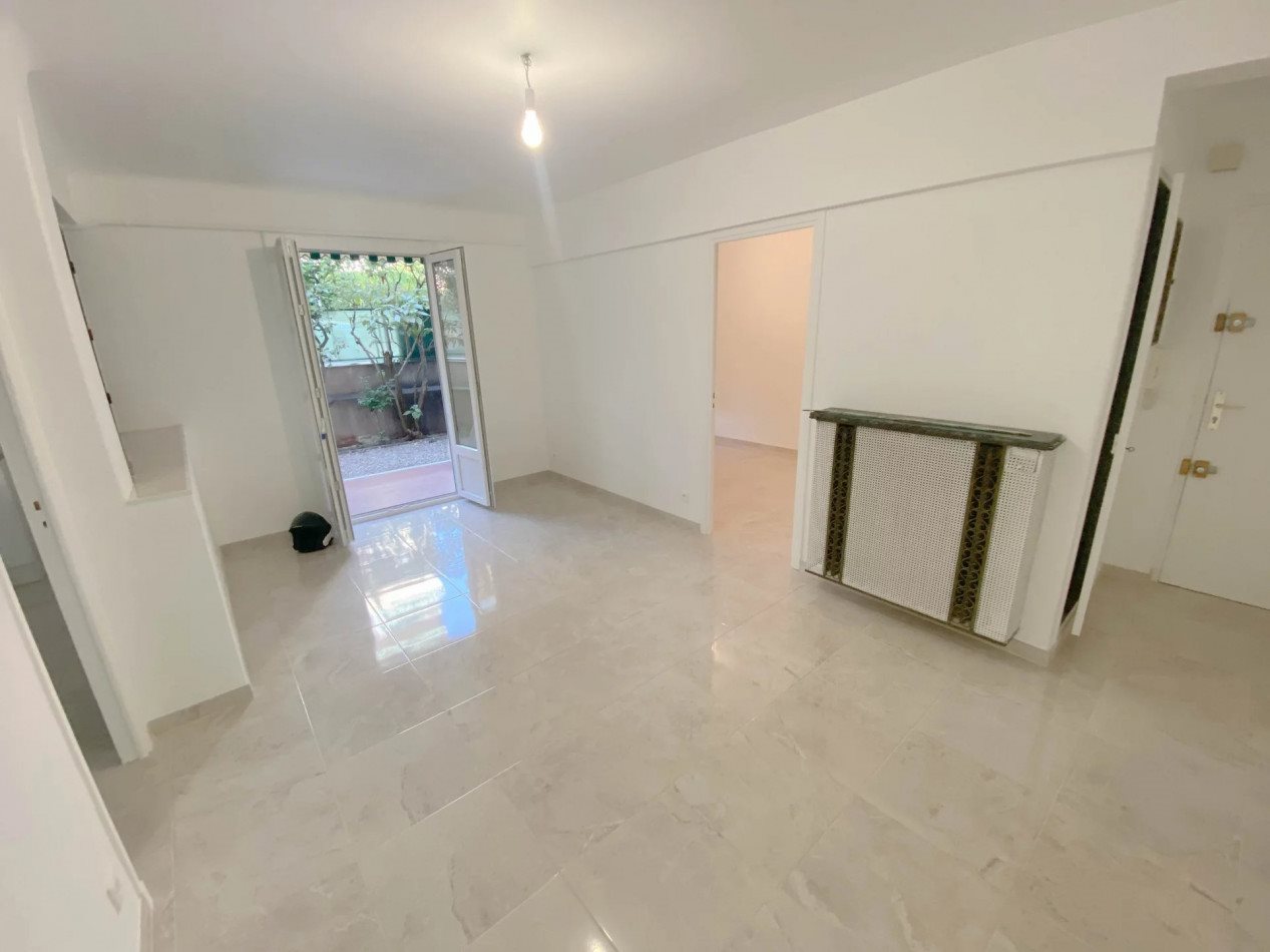 Appartement à louer, 63m², Nice