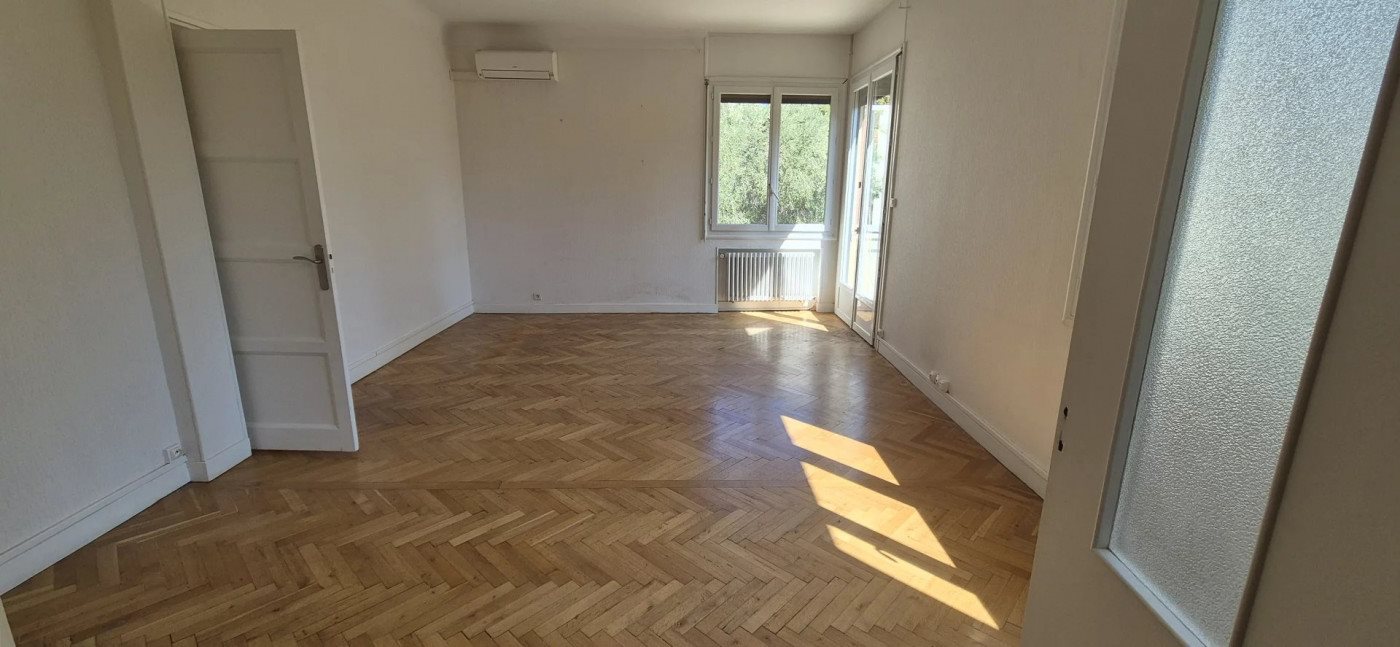 Appartement à louer, 66m², Nice