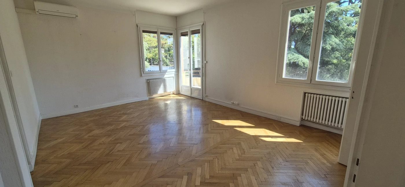 Appartement à louer, 66m², Nice