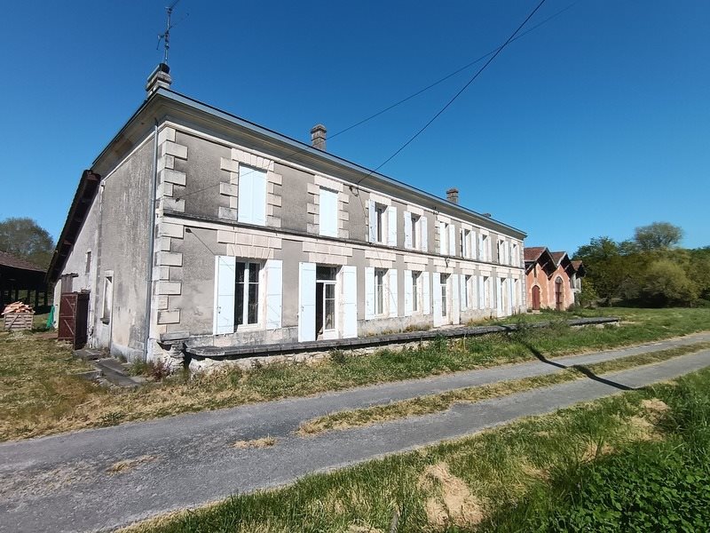 Maison à vendre, 210m², Campugnan