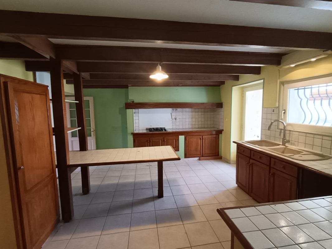 Maison à vendre, 133m², Saint-Genès-de-Blaye
