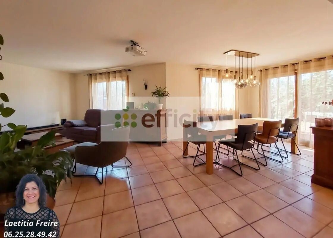 Maison à vendre, 130m², Peillonnex