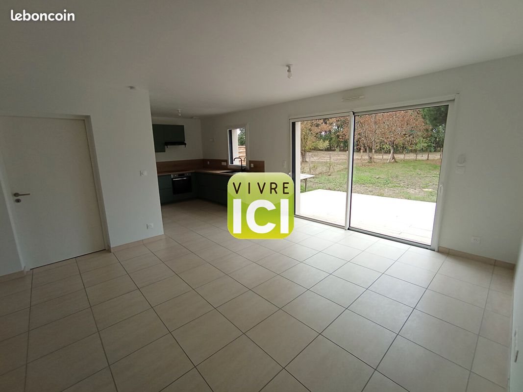 Maison à louer, 80m², Besné