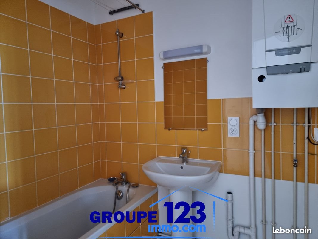Appartement à louer, 65m², Auxerre