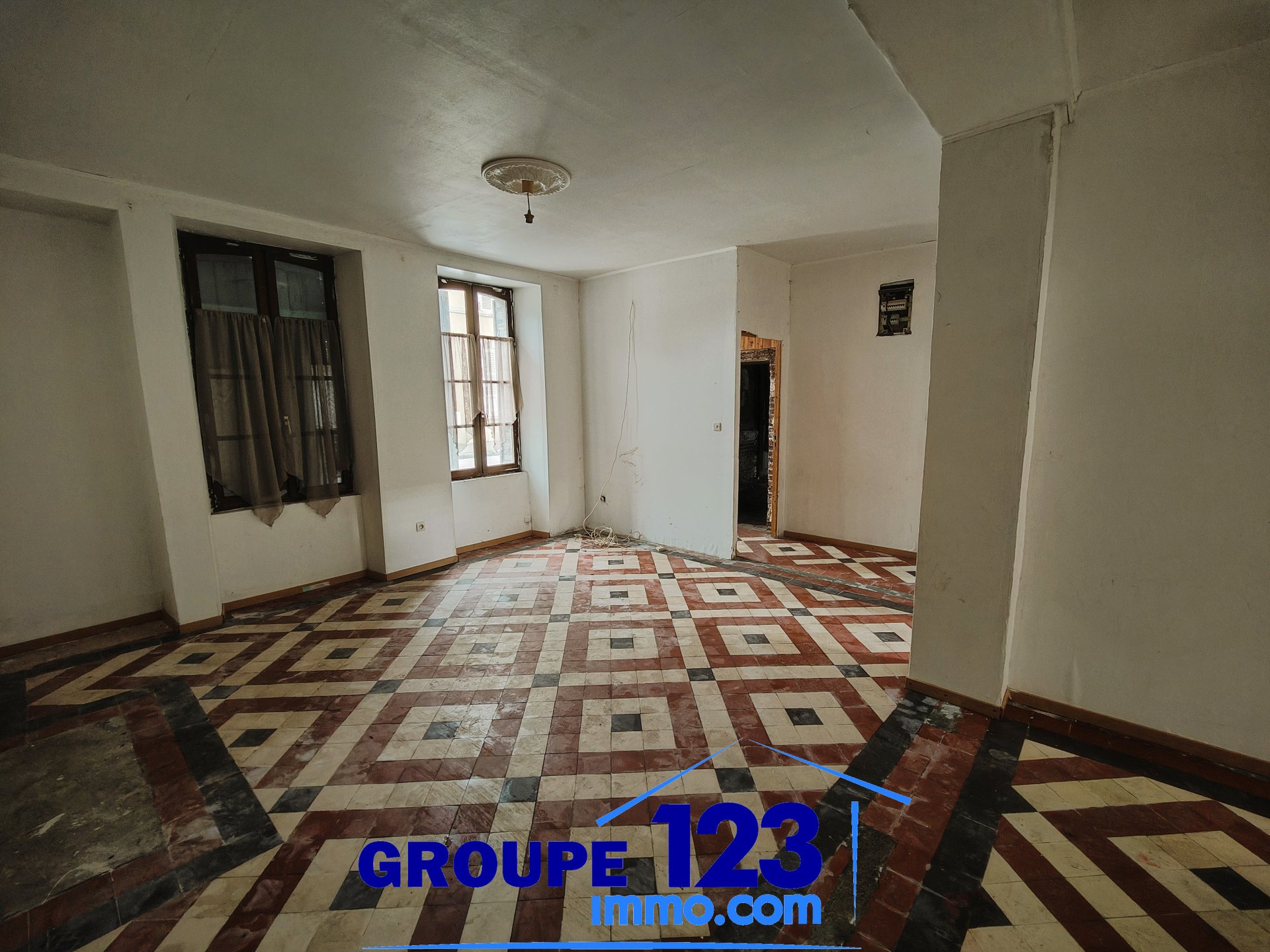 Maison à vendre, 69m², Laroche-Saint-Cydroine