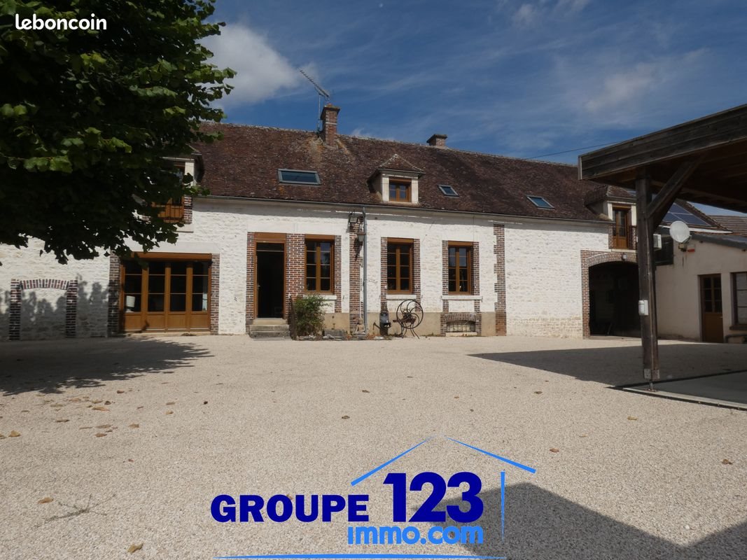 Maison à louer, 283m², Bonnard