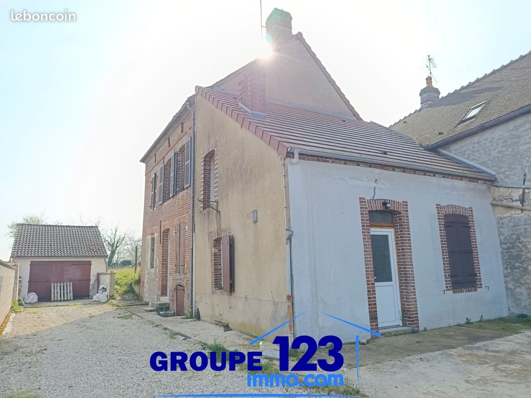 Maison à vendre, 158m², Senan