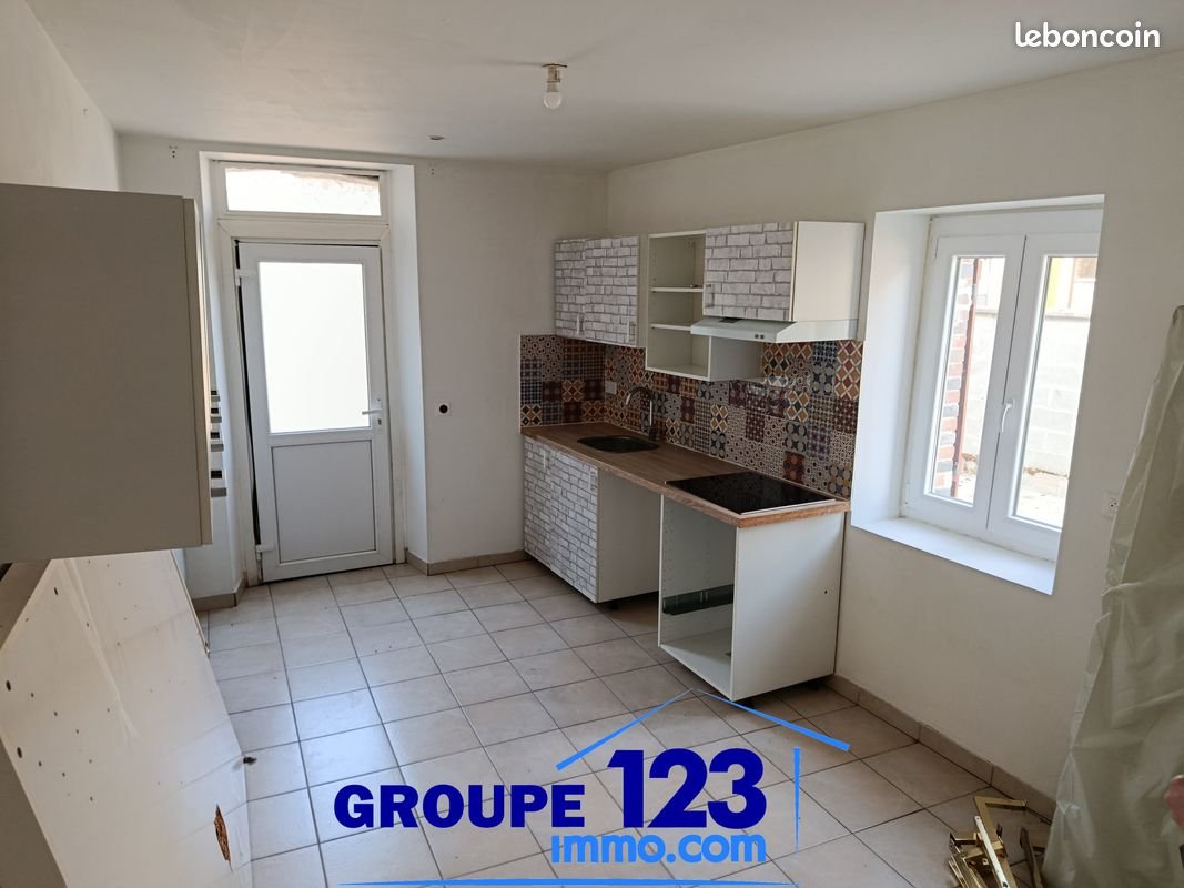 Maison à vendre, 158m², Senan