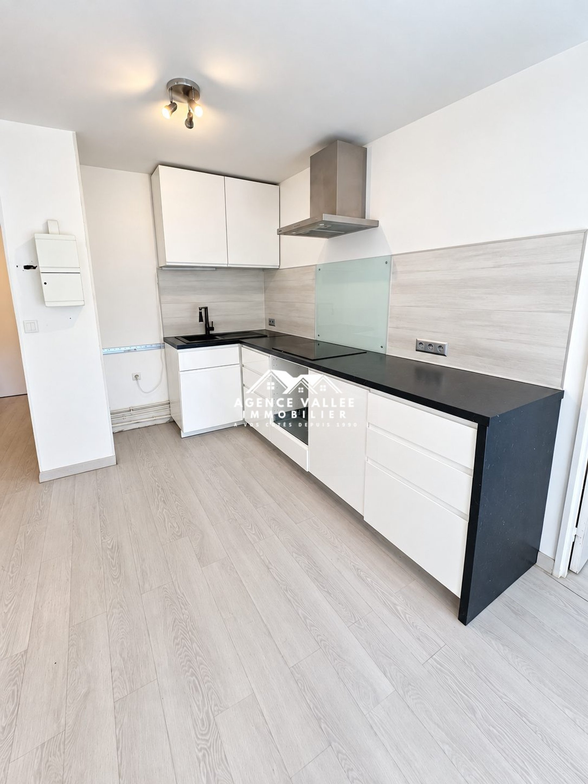 Appartement à vendre, 37m², Saint-Germain-lès-Corbeil