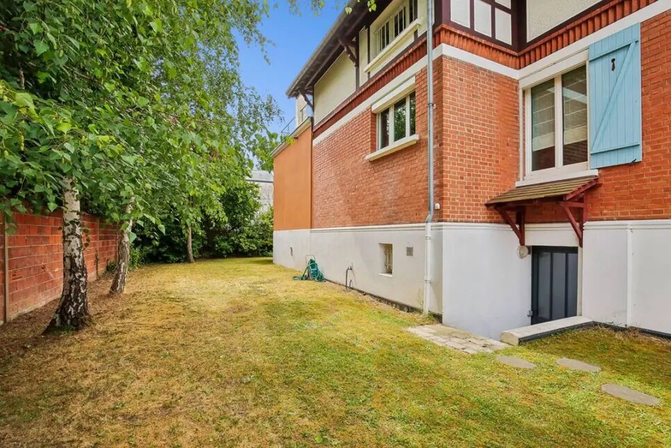 Maison à vendre, 184m², Vaucresson