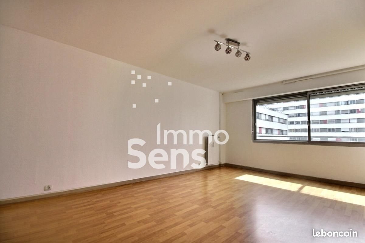 Appartement à louer, 97m², Lille