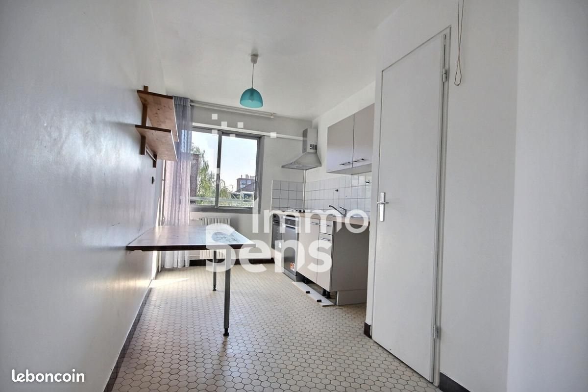 Appartement à louer, 97m², Lille