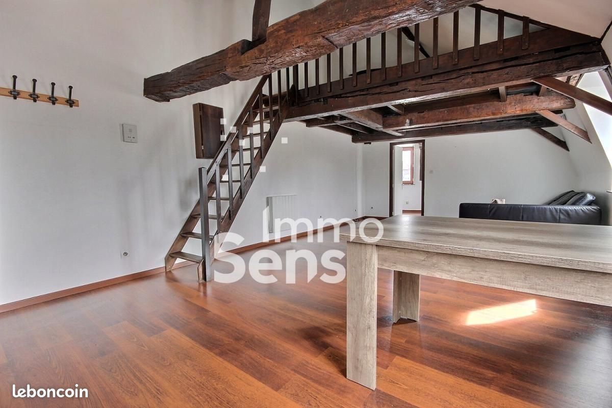 Appartement à louer, 47m², Lille