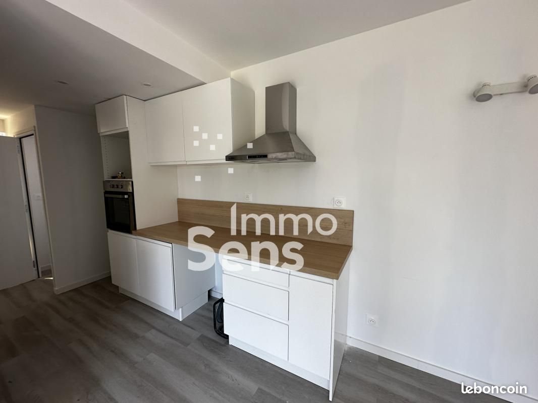 Appartement à louer, 40m², Pérenchies