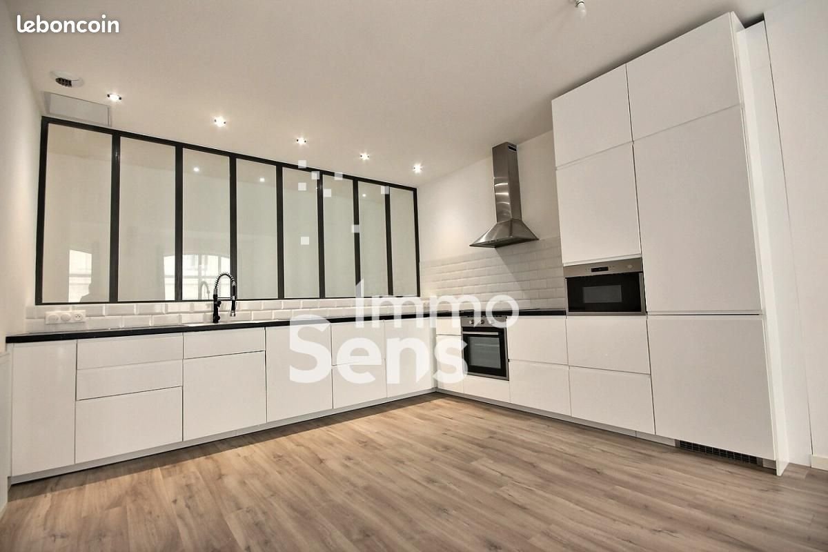 Appartement à louer, 131m², Lille