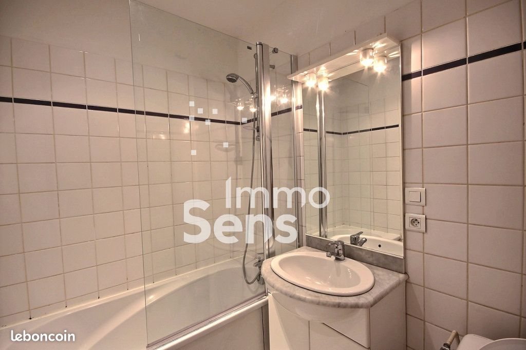 Appartement à louer, 30m², Lille
