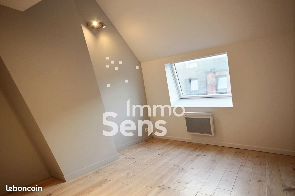 Maison à louer, 66m², Lille