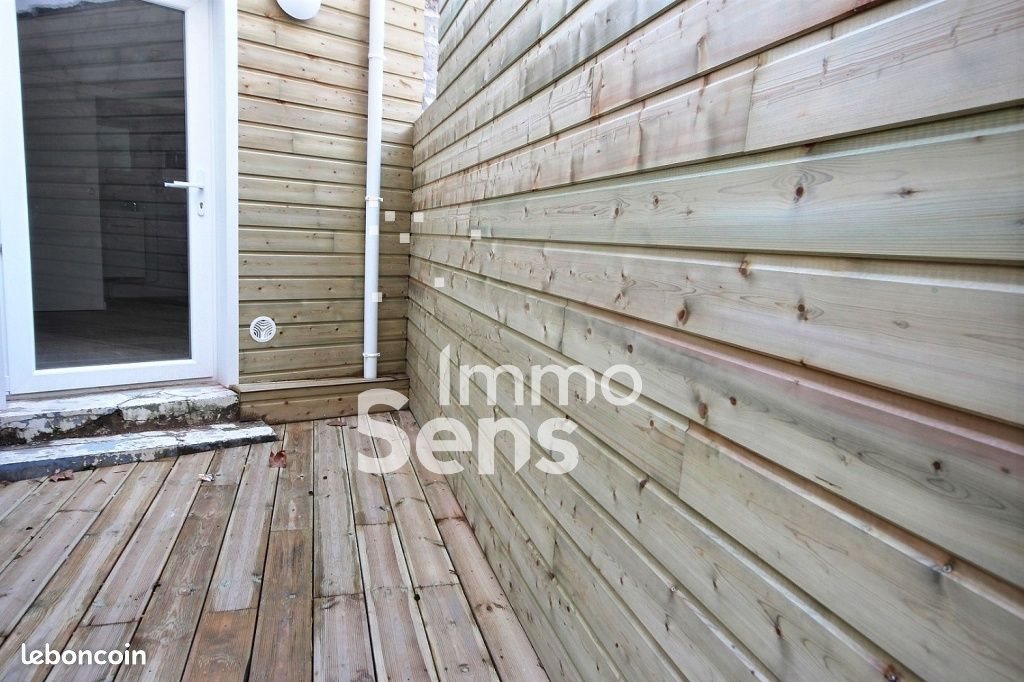 Maison à louer, 66m², Lille