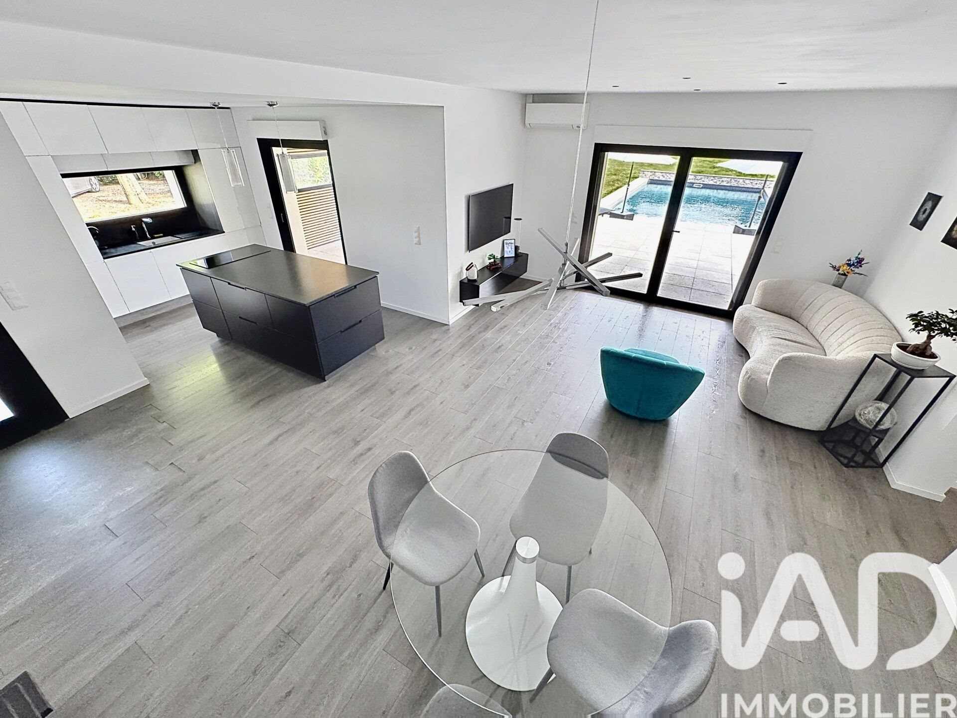 Maison à vendre, 130m², Saint-Etienne-du-Grès