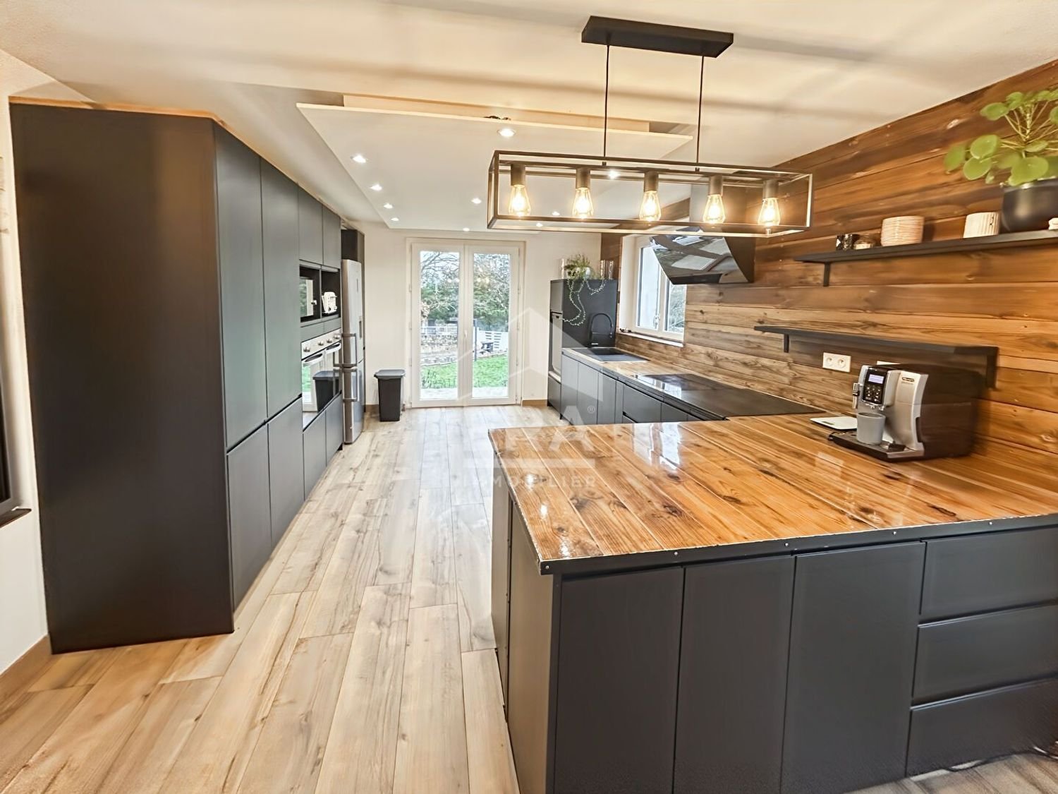 Maison à vendre, 198m², Janville-sur-Juine