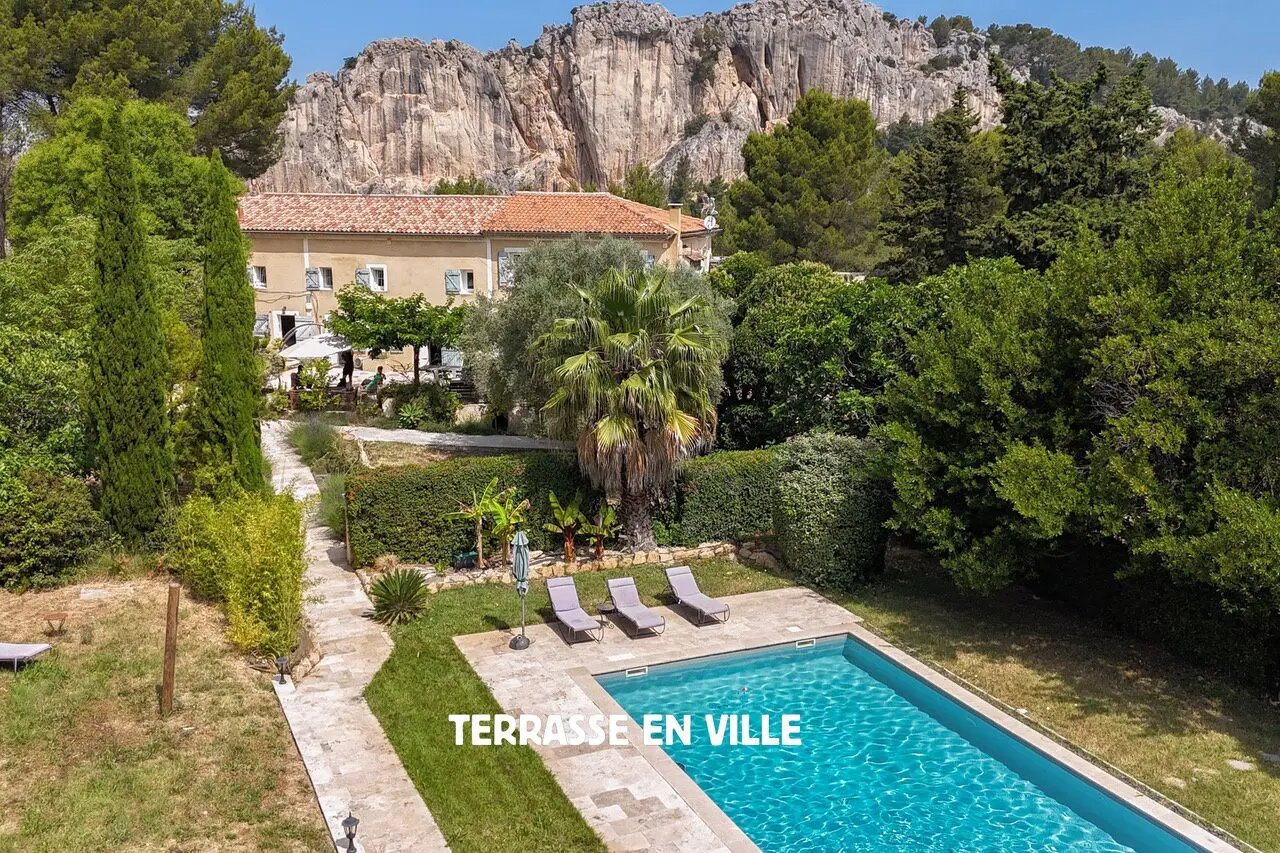 Appartement à vendre, 400m², Evenos