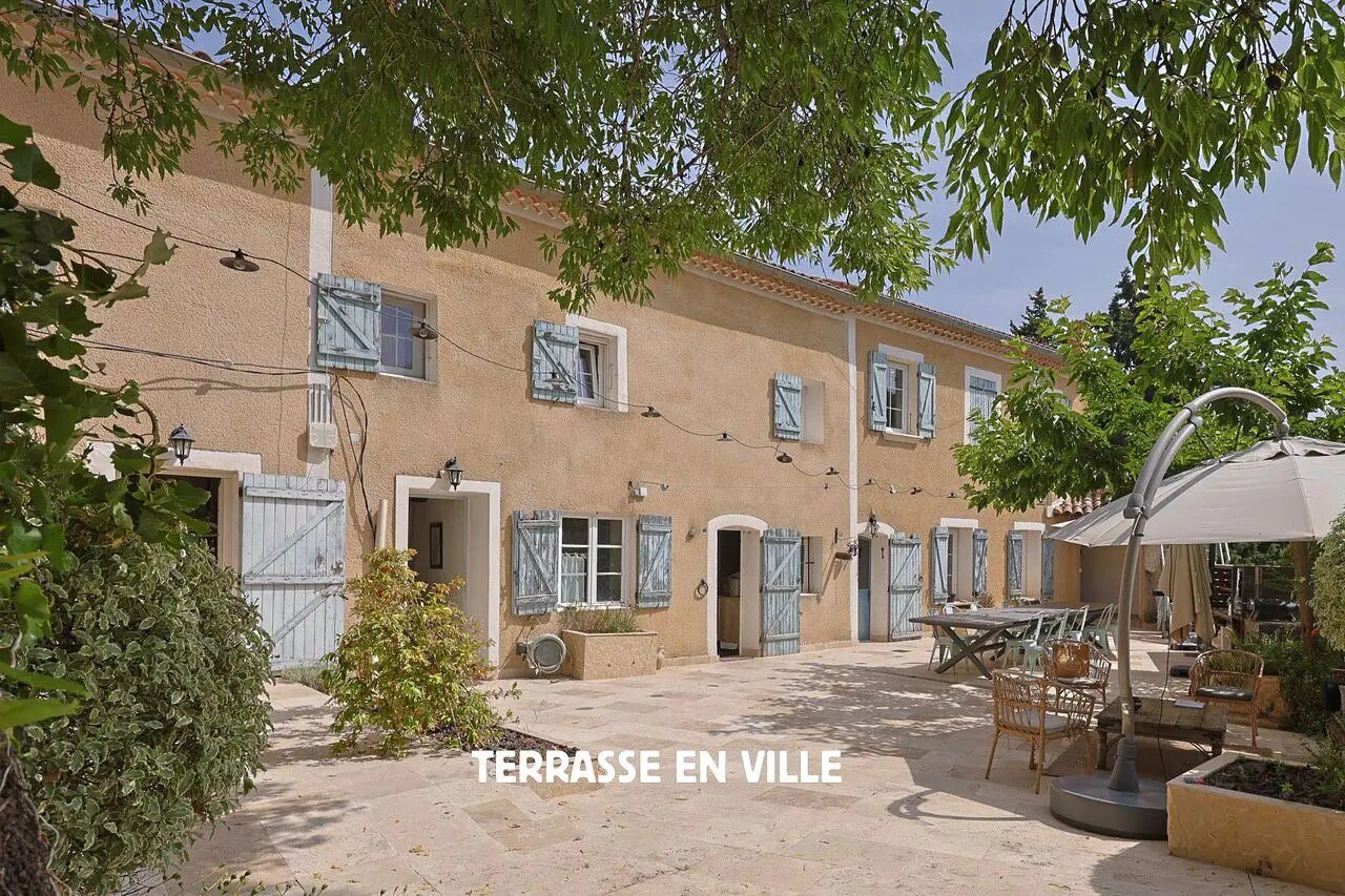 Appartement à vendre, 400m², Evenos