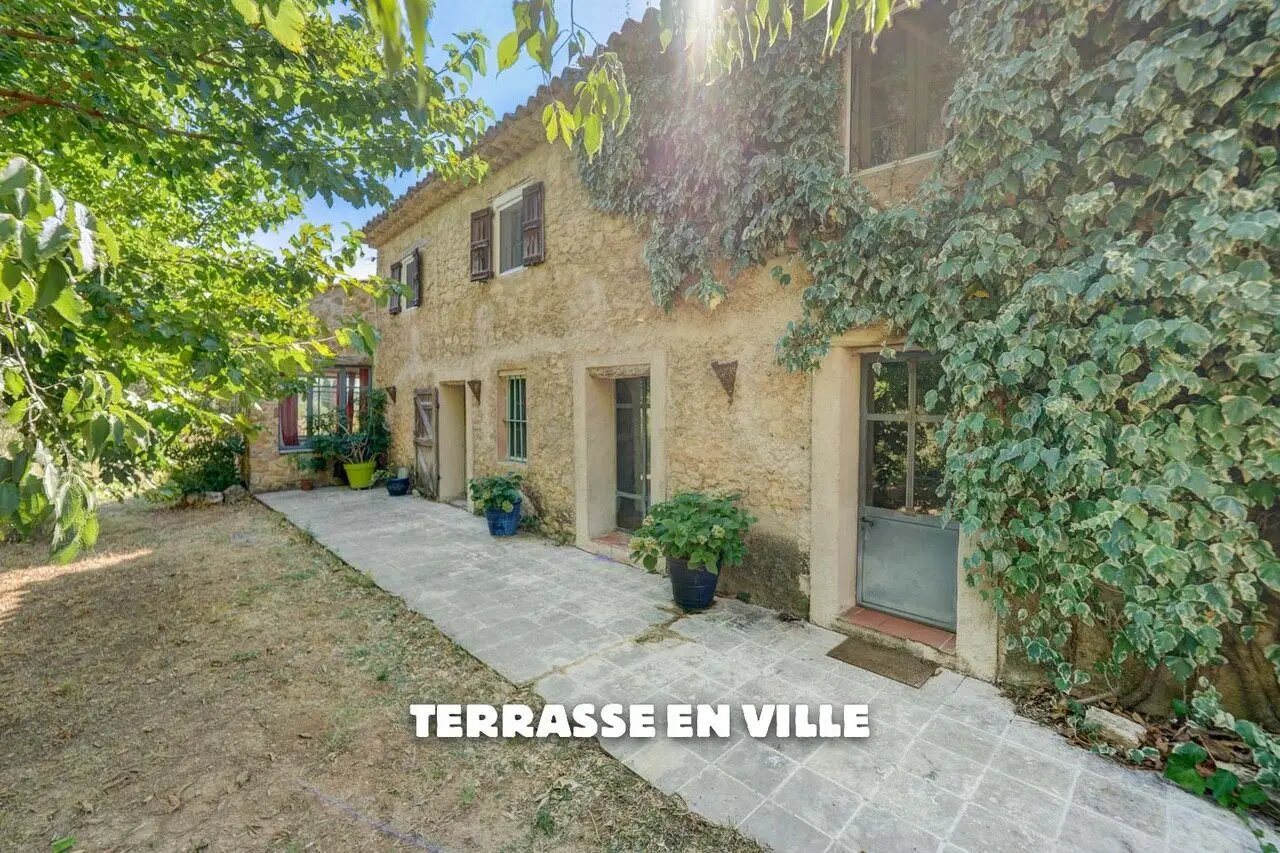Maison à vendre, 210m², Entrecasteaux