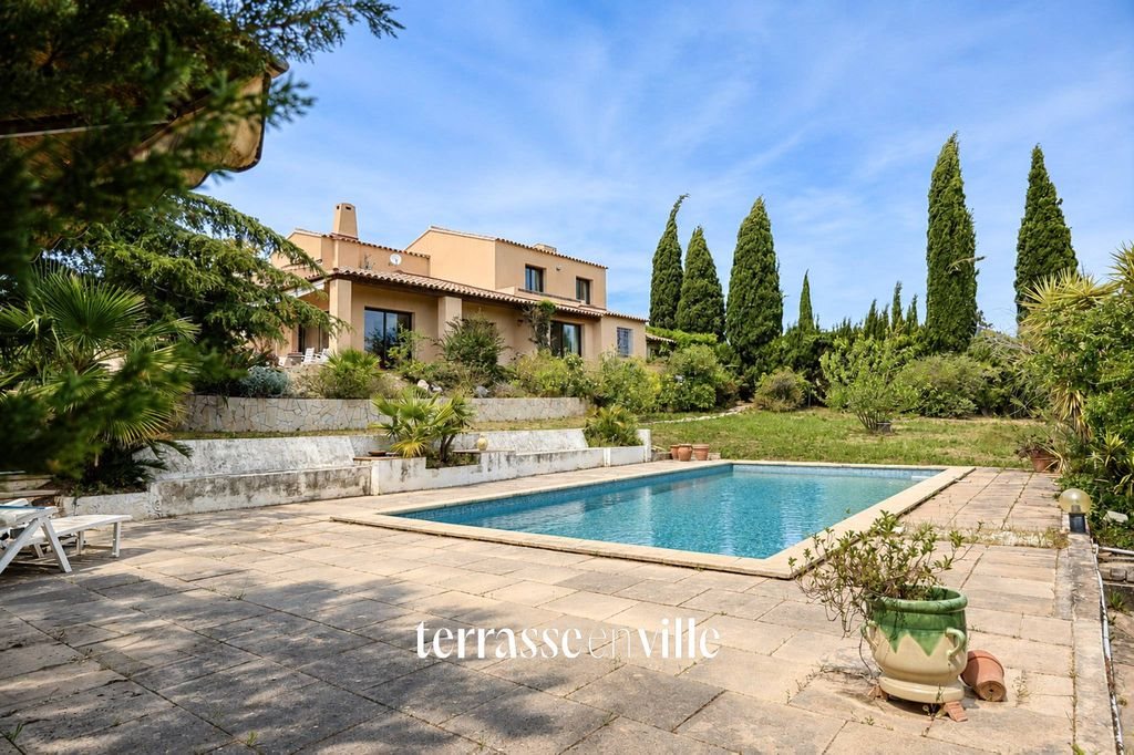 Maison à vendre, 217m², Sanary-sur-Mer