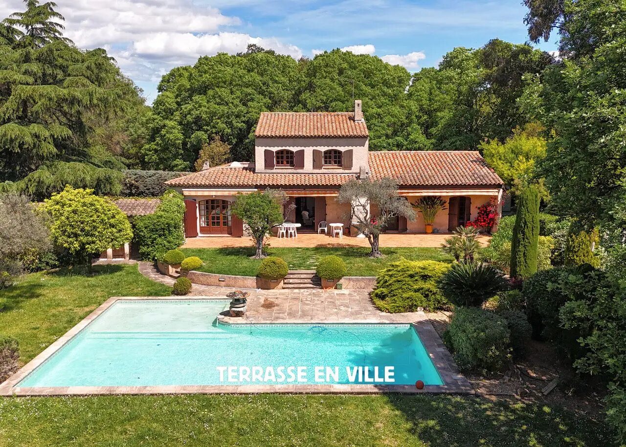 Maison à vendre, 217m², Hyères