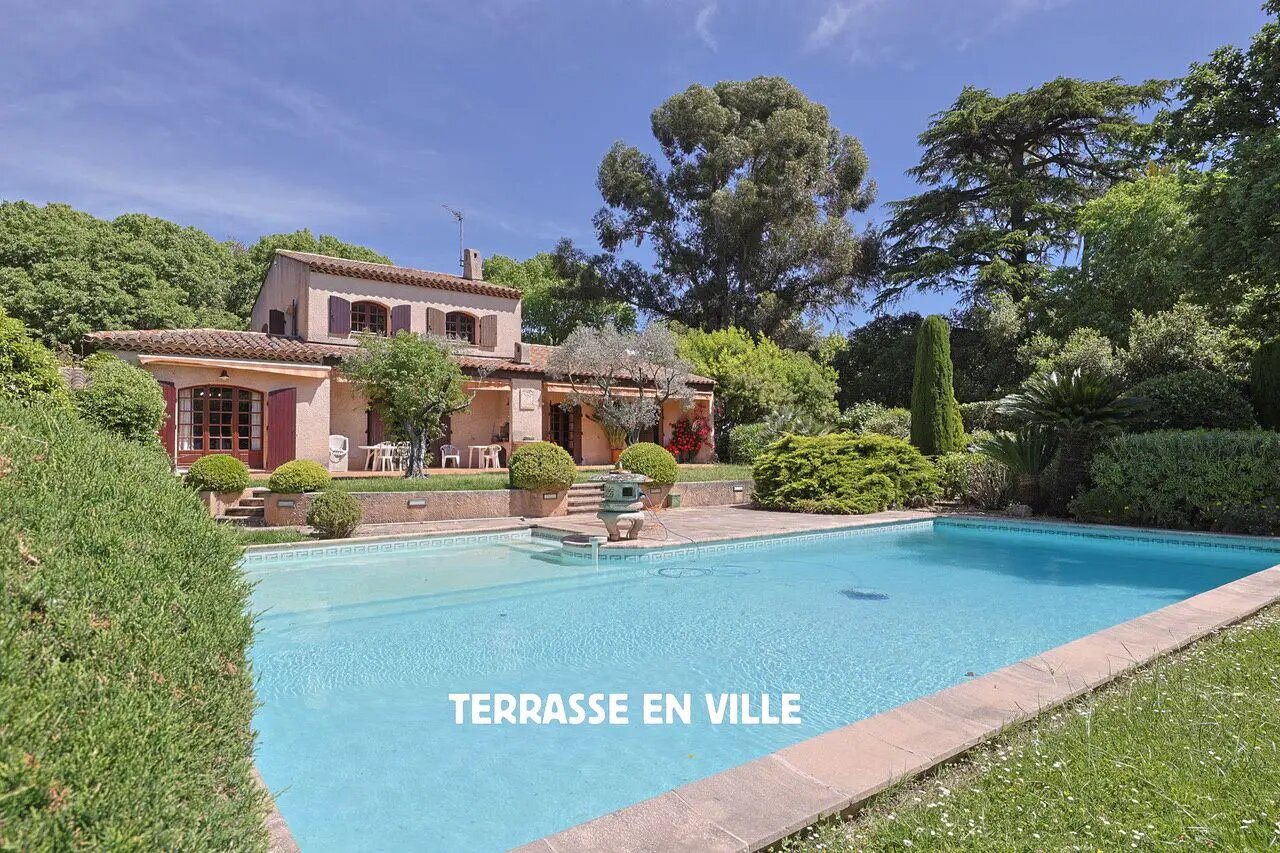Maison à vendre, 217m², Hyères
