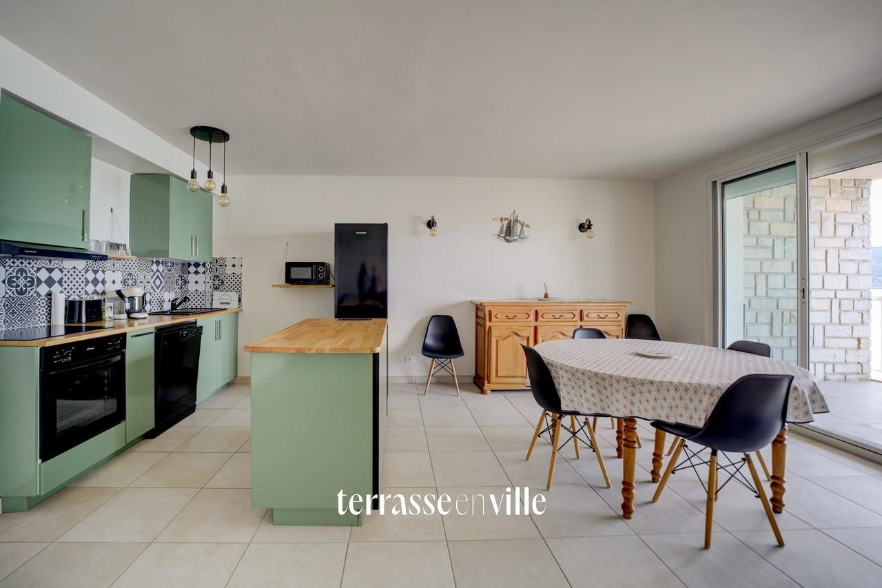 Appartement à vendre, 80m², Saint-Cyr-sur-Mer